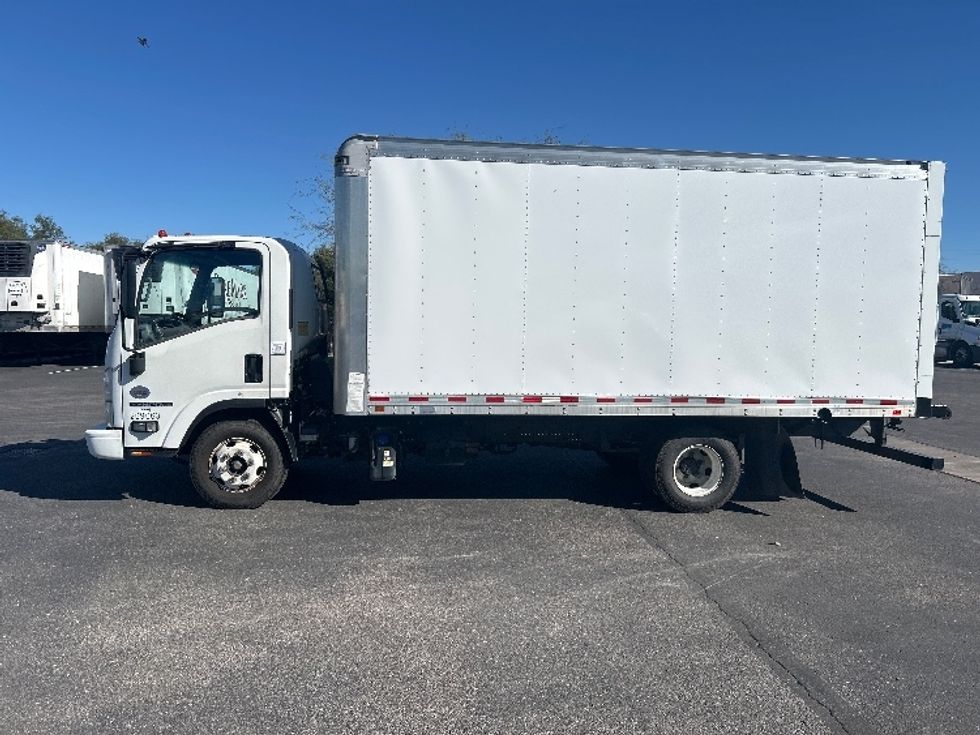 Light Duty Box Truck-Light and Medium Duty Trucks-Isuzu-2019-NPR-Phoenix-AZ-169,158\n\t\tmiles-$ 29,750 - Image 4