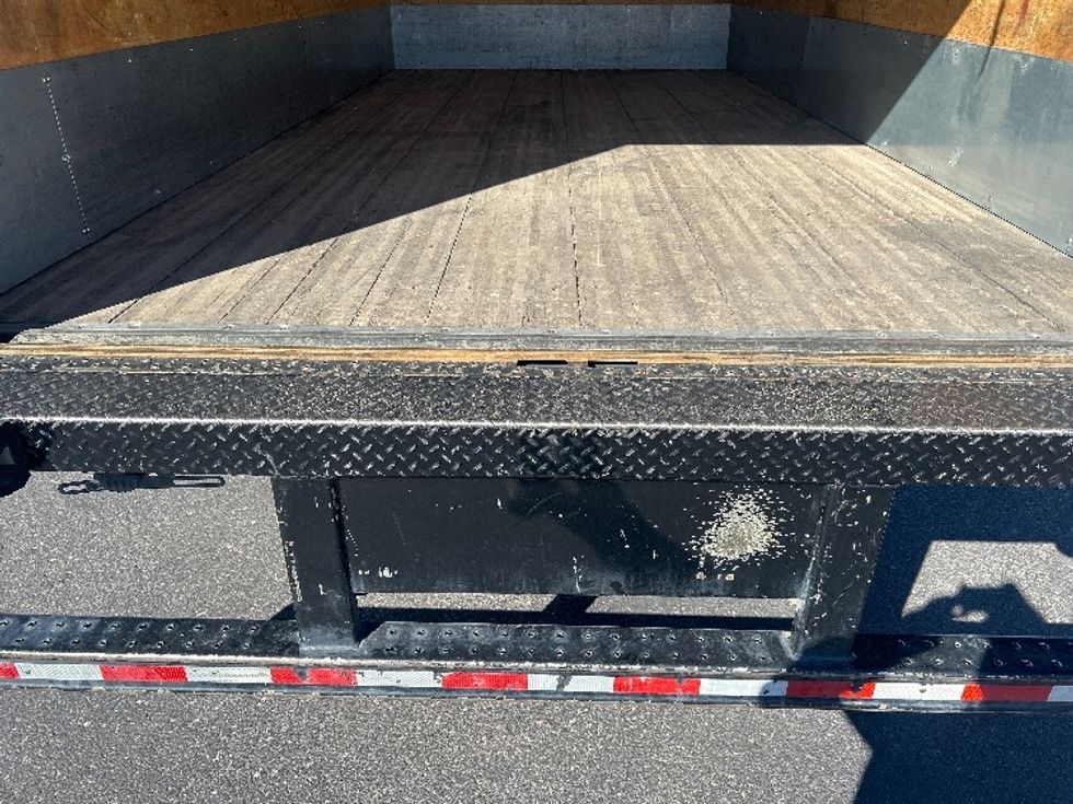 Light Duty Box Truck-Light and Medium Duty Trucks-Isuzu-2019-NPR-Phoenix-AZ-169,158\n\t\tmiles-$ 29,750 - Image 9