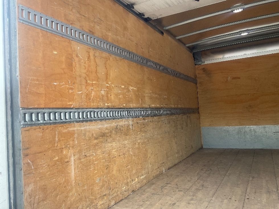 Light Duty Box Truck-Light and Medium Duty Trucks-Isuzu-2019-NPR-Prince George-VA-102,692\n\t\tmiles-$ 39,000 - Image 11