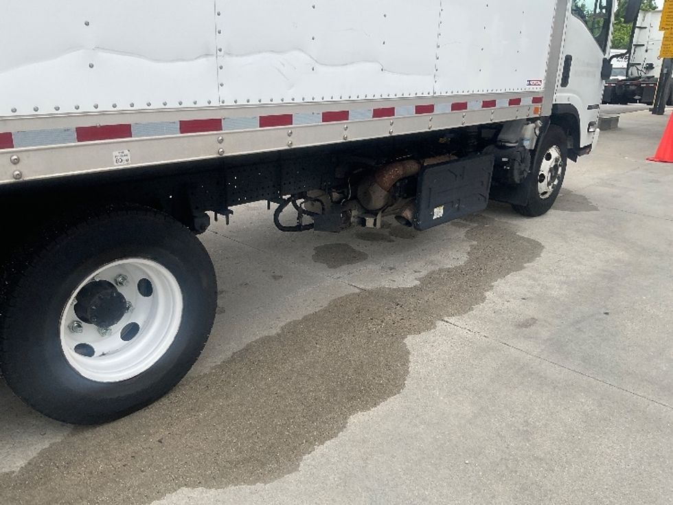 Light Duty Box Truck-Light and Medium Duty Trucks-Isuzu-2019-NPR-Prince George-VA-102,692\n\t\tmiles-$ 39,000 - Image 14