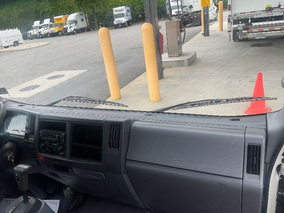 Light Duty Box Truck-Light and Medium Duty Trucks-Isuzu-2019-NPR-Prince George-VA-102,692\n\t\tmiles-$ 39,000 - Image 21