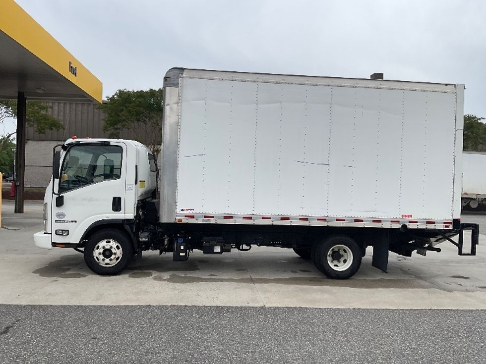 Light Duty Box Truck-Light and Medium Duty Trucks-Isuzu-2019-NPR-Prince George-VA-102,692\n\t\tmiles-$ 39,000 - Image 4