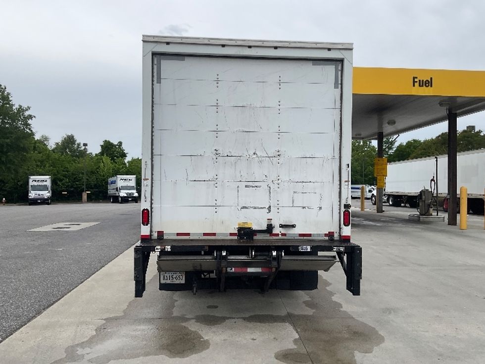Light Duty Box Truck-Light and Medium Duty Trucks-Isuzu-2019-NPR-Prince George-VA-102,692\n\t\tmiles-$ 39,000 - Image 7