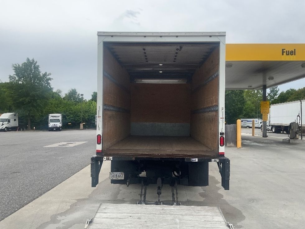 Light Duty Box Truck-Light and Medium Duty Trucks-Isuzu-2019-NPR-Prince George-VA-102,692\n\t\tmiles-$ 39,000 - Image 8