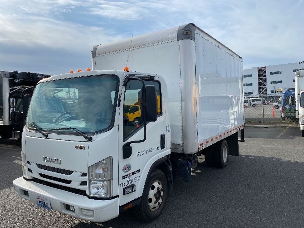 Light Duty Box Truck-Light and Medium Duty Trucks-Isuzu-2019-NPR-Seattle-WA-86,537\n\t\tmiles-$ 43,250 - Image 3
