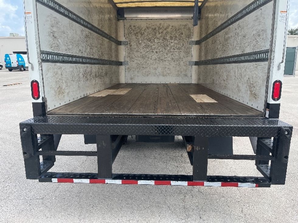 Light Duty Box Truck-Light and Medium Duty Trucks-Isuzu-2019-NPR-Tampa-FL-215,377\n\t\tmiles-$ 21,500 - Image 10