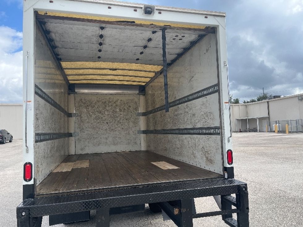 Light Duty Box Truck-Light and Medium Duty Trucks-Isuzu-2019-NPR-Tampa-FL-215,377\n\t\tmiles-$ 21,500 - Image 12