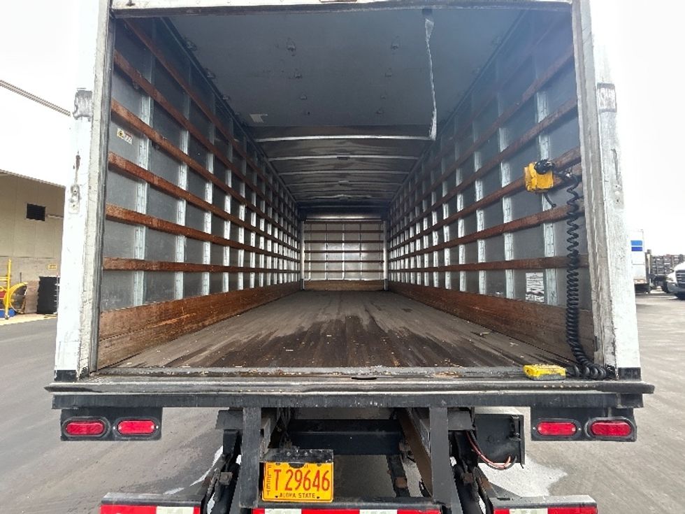 Light Duty Box Truck-Light and Medium Duty Trucks-Isuzu-2019-NPR-Torrance-CA-62,874\n\t\tmiles-$ 44,500 - Image 10