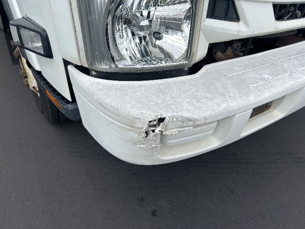 Light Duty Box Truck-Light and Medium Duty Trucks-Isuzu-2019-NPR-Torrance-CA-62,874\n\t\tmiles-$ 44,500 - Image 27