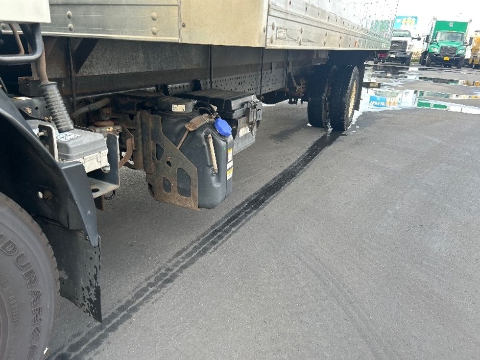 Light Duty Box Truck-Light and Medium Duty Trucks-Isuzu-2019-NPR-Torrance-CA-62,874\n\t\tmiles-$ 44,500 - Image 5