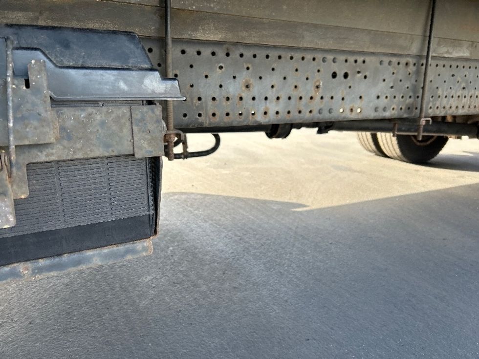 Light Duty Box Truck-Light and Medium Duty Trucks-Isuzu-2019-NPR-Torrance-CA-64,031\n\t\tmiles-$ 44,500 - Image 5