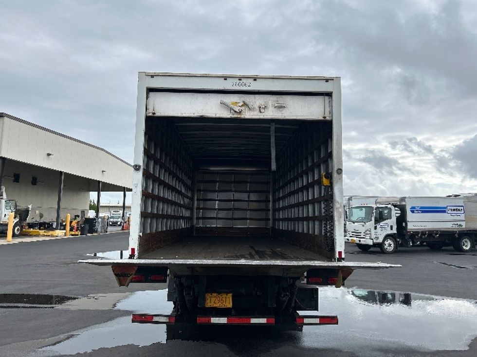 Light Duty Box Truck-Light and Medium Duty Trucks-Isuzu-2019-NPR-Torrance-CA-76,651\n\t\tmiles-$ 43,250 - Image 8