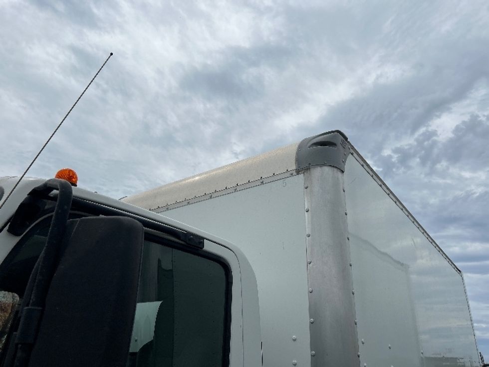 Light Duty Box Truck-Light and Medium Duty Trucks-Isuzu-2019-NPR-Torrance-CA-77,273\n\t\tmiles-$ 41,250 - Image 21