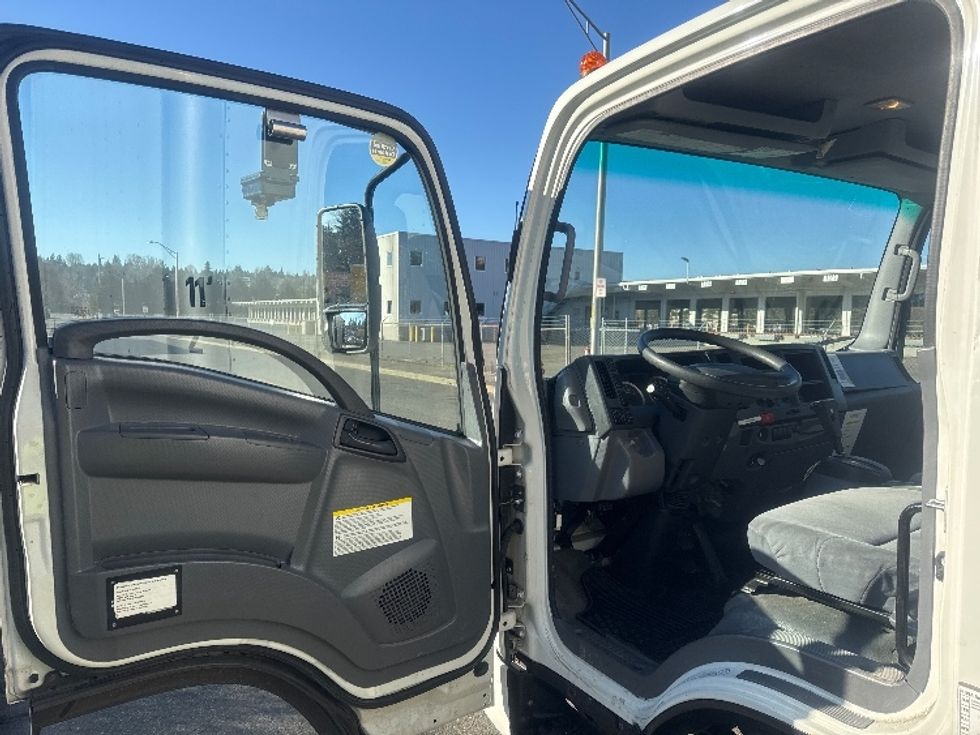 Light Duty Box Truck-Light and Medium Duty Trucks-Isuzu-2019-NPR-Tukwila-WA-134,029\n\t\tmiles-$ 38,000 - Image 16
