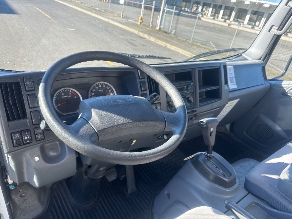 Light Duty Box Truck-Light and Medium Duty Trucks-Isuzu-2019-NPR-Tukwila-WA-134,029\n\t\tmiles-$ 38,000 - Image 18