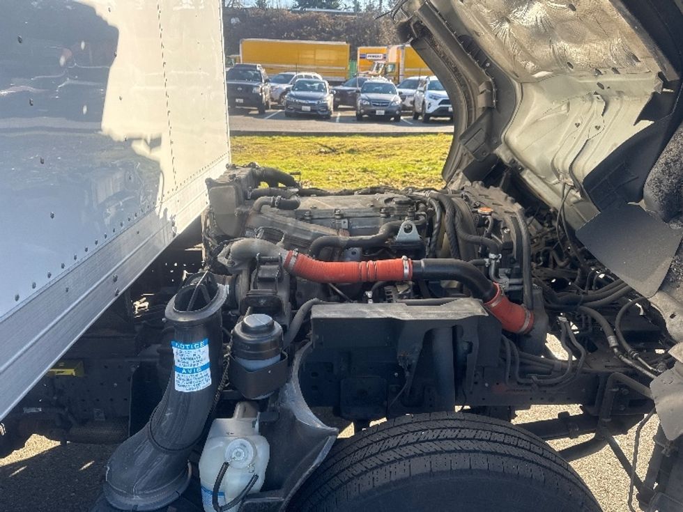 Light Duty Box Truck-Light and Medium Duty Trucks-Isuzu-2019-NPR-Tukwila-WA-134,029\n\t\tmiles-$ 38,000 - Image 24