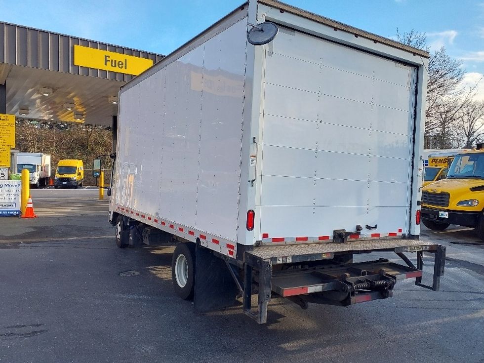 Light Duty Box Truck-Light and Medium Duty Trucks-Isuzu-2019-NPR-Tukwila-WA-139,517\n\t\tmiles-$ 37,250 - Image 6