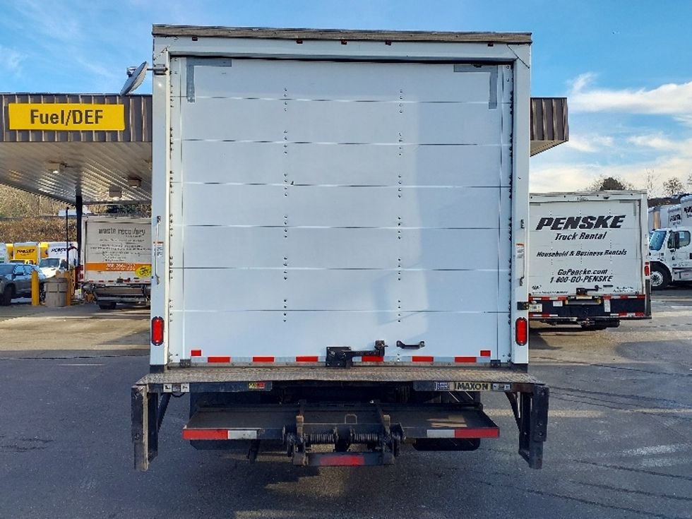 Light Duty Box Truck-Light and Medium Duty Trucks-Isuzu-2019-NPR-Tukwila-WA-139,517\n\t\tmiles-$ 37,250 - Image 7