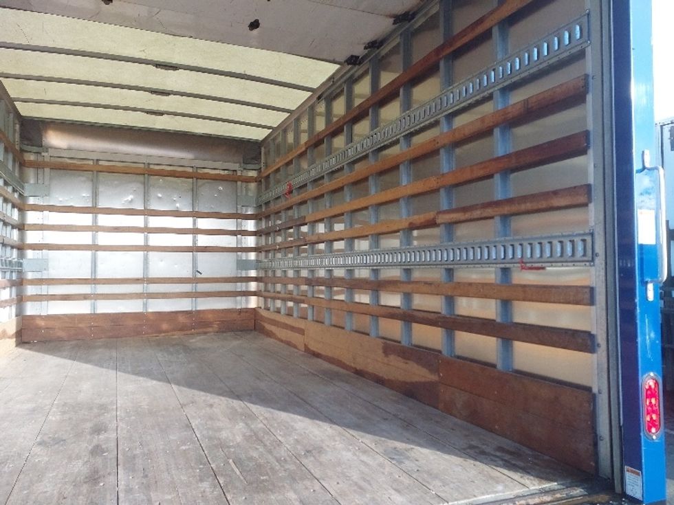 Light Duty Box Truck-Light and Medium Duty Trucks-Isuzu-2019-NPR-Tukwila-WA-156,890\n\t\tmiles-$ 34,000 - Image 12