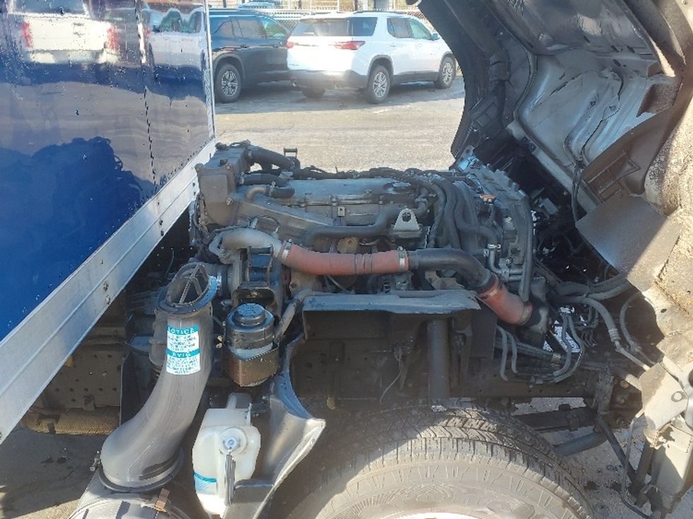 Light Duty Box Truck-Light and Medium Duty Trucks-Isuzu-2019-NPR-Tukwila-WA-156,890\n\t\tmiles-$ 34,000 - Image 22