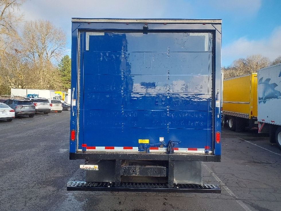 Light Duty Box Truck-Light and Medium Duty Trucks-Isuzu-2019-NPR-Tukwila-WA-156,890\n\t\tmiles-$ 34,000 - Image 7