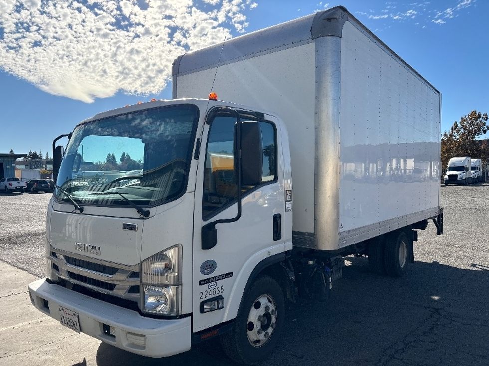 Light Duty Box Truck-Light and Medium Duty Trucks-Isuzu-2019-NPR-West Sacramento-CA-88,903\n\t\tmiles-$ 43,250 - Image 3
