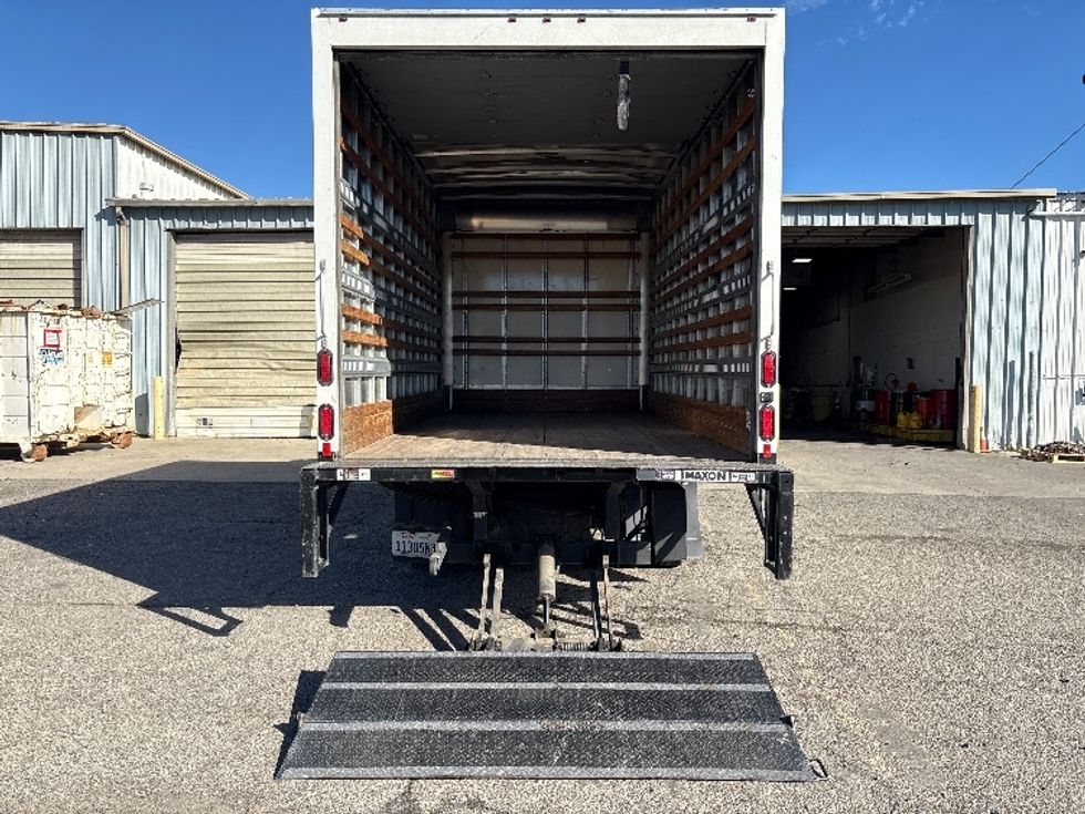 Light Duty Box Truck-Light and Medium Duty Trucks-Isuzu-2019-NPR-West Sacramento-CA-88,903\n\t\tmiles-$ 43,250 - Image 9