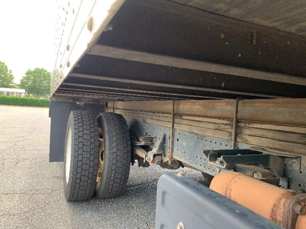Light Duty Box Truck-Light and Medium Duty Trucks-Isuzu-2019-NPRXD-Concord-NC-226,708\n\t\tmiles-$ 27,000 - Image 14