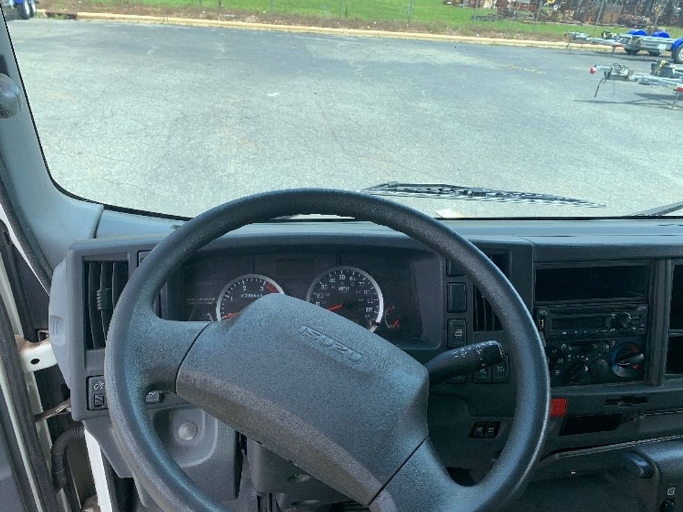 Light Duty Box Truck-Light and Medium Duty Trucks-Isuzu-2019-NPRXD-Concord-NC-226,708\n\t\tmiles-$ 27,000 - Image 17