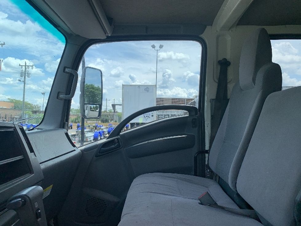 Light Duty Box Truck-Light and Medium Duty Trucks-Isuzu-2019-NPRXD-Concord-NC-226,708\n\t\tmiles-$ 27,000 - Image 19