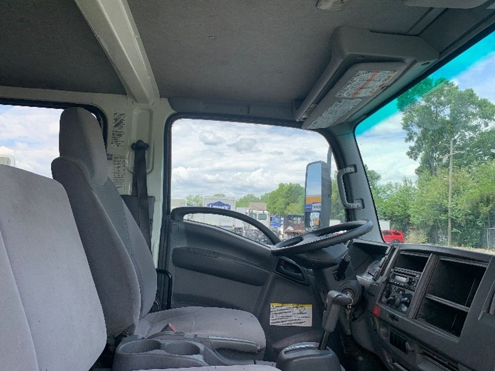 Light Duty Box Truck-Light and Medium Duty Trucks-Isuzu-2019-NPRXD-Concord-NC-226,708\n\t\tmiles-$ 27,000 - Image 22