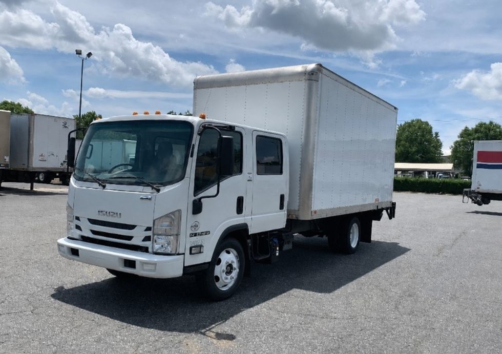 Light Duty Box Truck-Light and Medium Duty Trucks-Isuzu-2019-NPRXD-Concord-NC-226,708\n\t\tmiles-$ 27,000 - Image 3