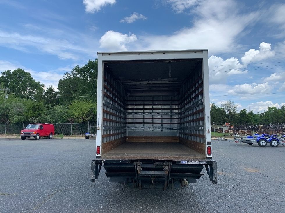Light Duty Box Truck-Light and Medium Duty Trucks-Isuzu-2019-NPRXD-Concord-NC-226,708\n\t\tmiles-$ 27,000 - Image 9