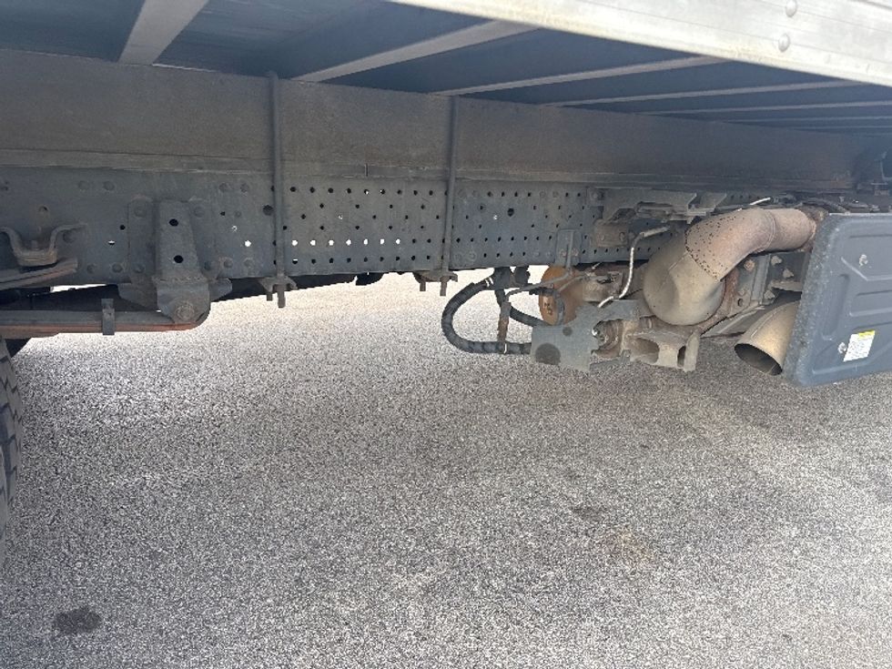 Light Duty Box Truck-Light and Medium Duty Trucks-Isuzu-2019-NPRXD-East Chicago-IN-130,308\n\t\tmiles-$ 40,500 - Image 13