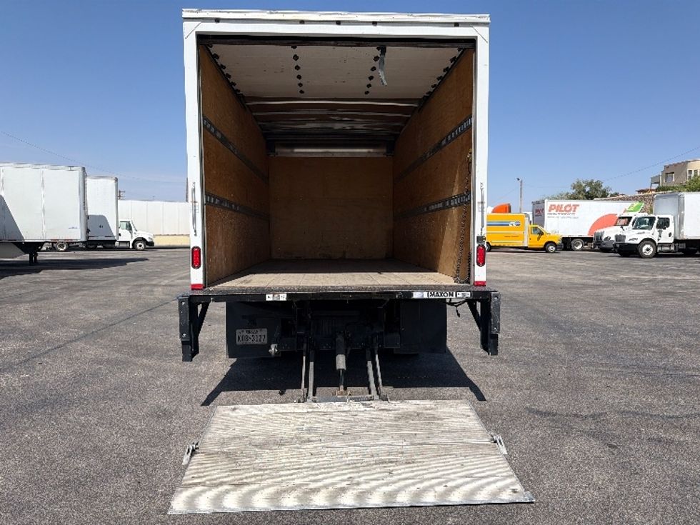 Light Duty Box Truck-Light and Medium Duty Trucks-Isuzu-2019-NPRXD-El Paso-TX-98,296\n\t\tmiles-$ 41,750 - Image 9
