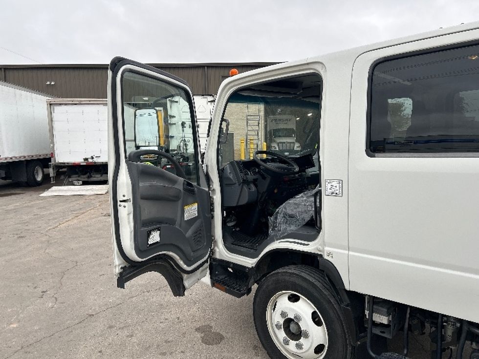 Light Duty Box Truck-Light and Medium Duty Trucks-Isuzu-2019-NPRXD-Katy-TX-83,394\n\t\tmiles-$ 49,000 - Image 16
