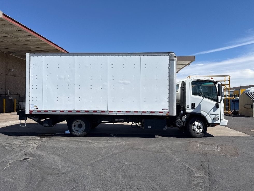 Light Duty Box Truck-Light and Medium Duty Trucks-Isuzu-2019-NPRXD-Phoenix-AZ-86,340\n\t\tmiles-$ 44,750 - Image 14