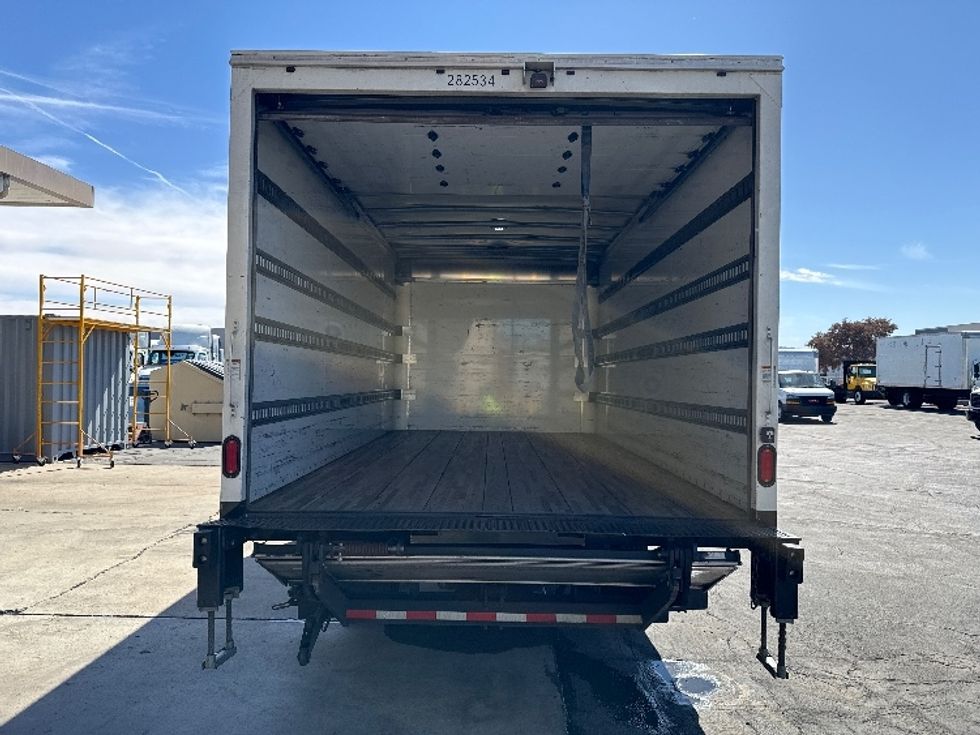 Light Duty Box Truck-Light and Medium Duty Trucks-Isuzu-2019-NPRXD-Phoenix-AZ-86,340\n\t\tmiles-$ 44,750 - Image 8