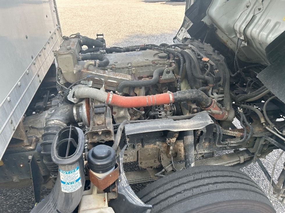 Light Duty Box Truck-Light and Medium Duty Trucks-Isuzu-2019-NPRXD-Prince George-VA-112,034\n\t\tmiles-$ 44,500 - Image 23