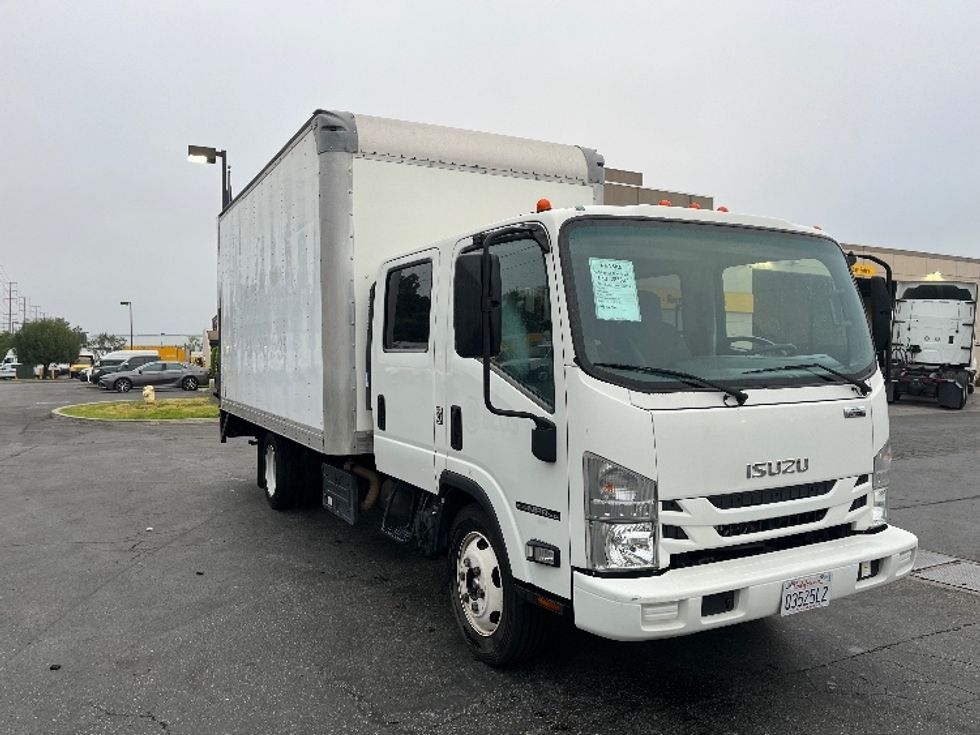 Light Duty Box Truck-Light and Medium Duty Trucks-Isuzu-2019-NPRXD-Torrance-CA-129,000\n\t\tmiles-$ 45,750 - Image 1