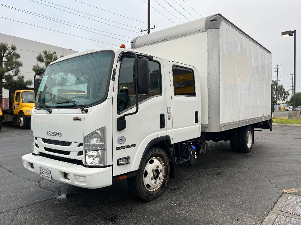 Light Duty Box Truck-Light and Medium Duty Trucks-Isuzu-2019-NPRXD-Torrance-CA-129,000\n\t\tmiles-$ 45,750 - Image 3