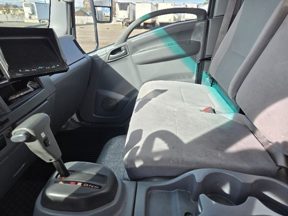 Light Duty Box Truck-Light and Medium Duty Trucks-Isuzu-2019-NPRXD-Yakima-WA-97,668\n\t\tmiles-$ 42,000 - Image 18