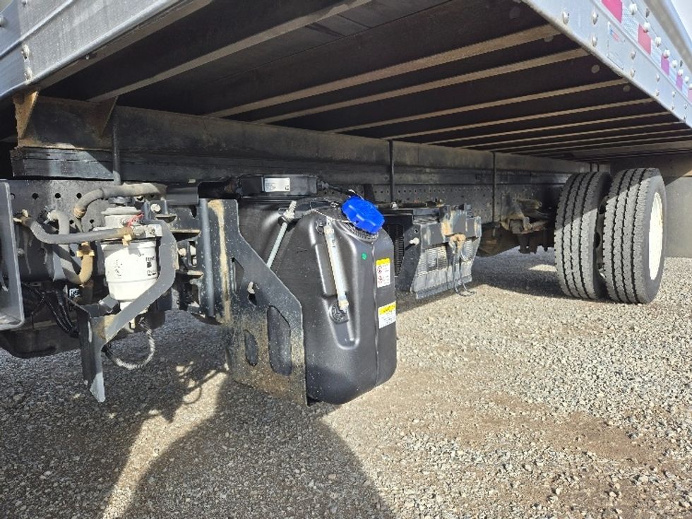 Light Duty Box Truck-Light and Medium Duty Trucks-Isuzu-2019-NPRXD-Yakima-WA-97,668\n\t\tmiles-$ 42,000 - Image 5