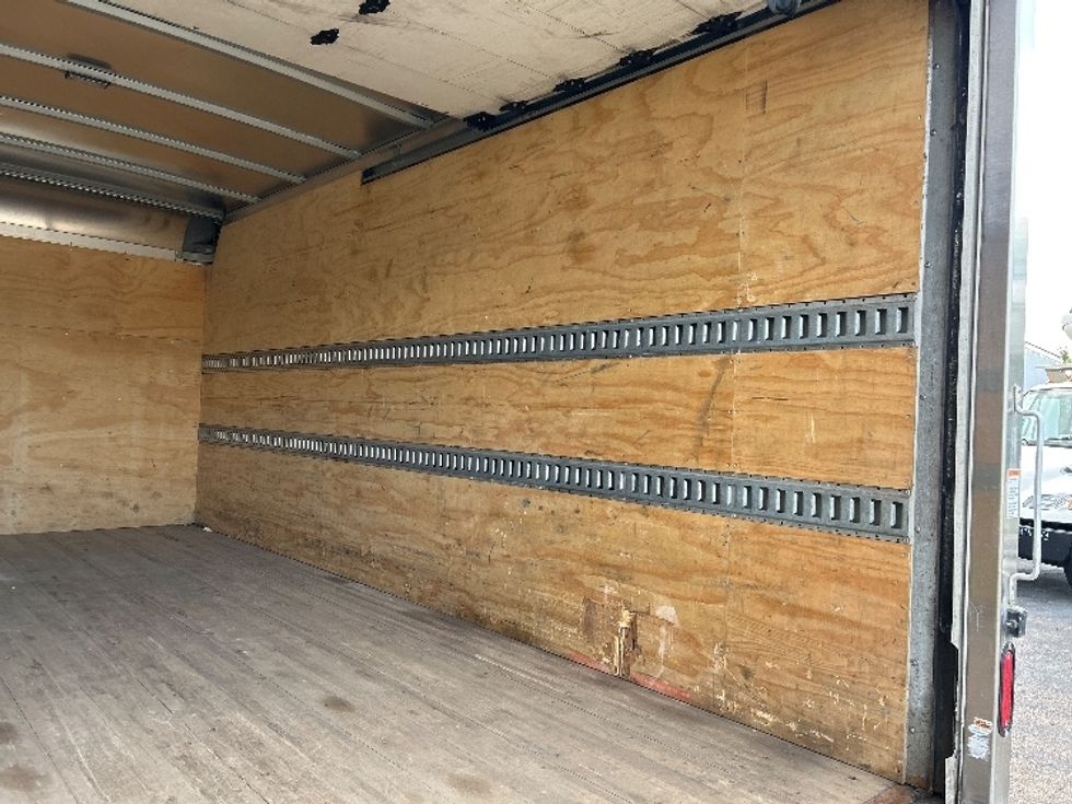 Light Duty Box Truck-Light and Medium Duty Trucks-Isuzu-2020-NPR-Akron-OH-149,147\n\t\tmiles-$ 36,500 - Image 12
