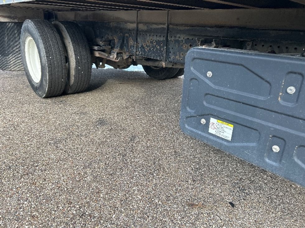 Light Duty Box Truck-Light and Medium Duty Trucks-Isuzu-2020-NPR-Akron-OH-149,147\n\t\tmiles-$ 36,500 - Image 14