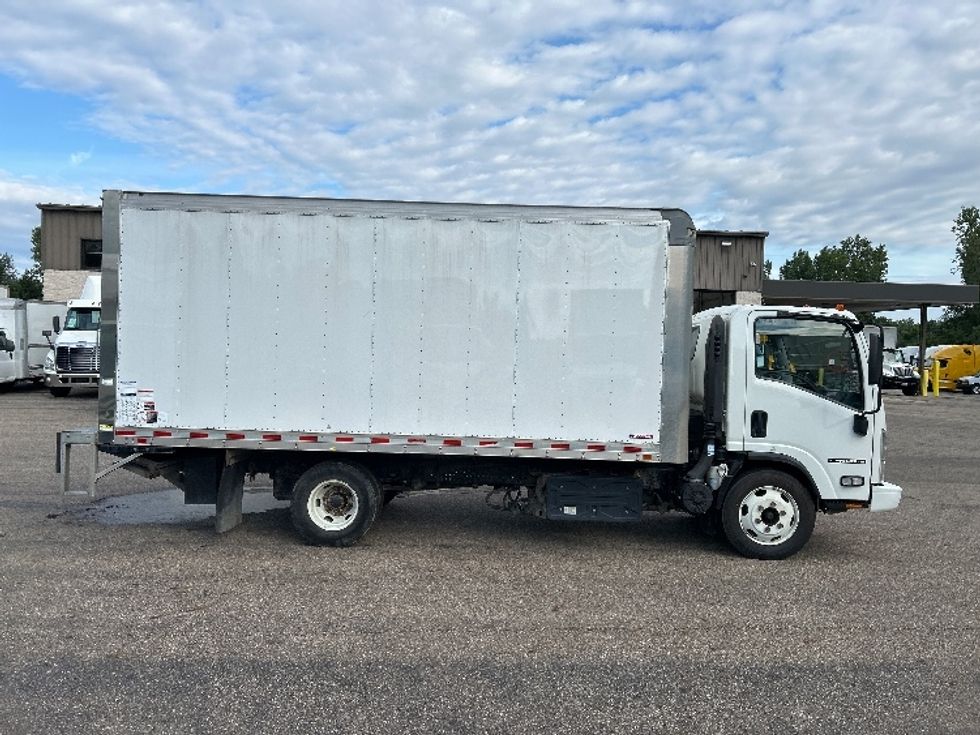 Light Duty Box Truck-Light and Medium Duty Trucks-Isuzu-2020-NPR-Akron-OH-149,147\n\t\tmiles-$ 36,500 - Image 15