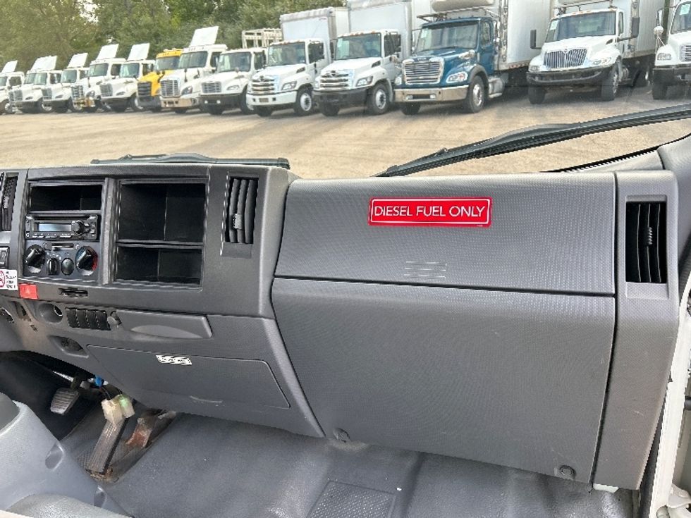 Light Duty Box Truck-Light and Medium Duty Trucks-Isuzu-2020-NPR-Akron-OH-149,147\n\t\tmiles-$ 36,500 - Image 21