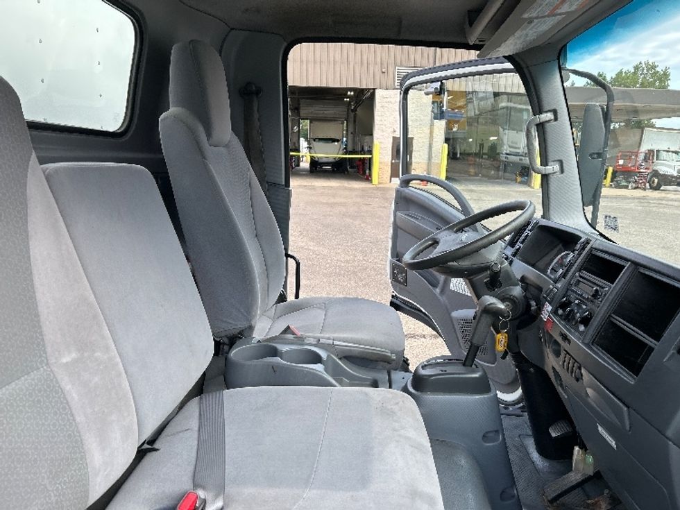 Light Duty Box Truck-Light and Medium Duty Trucks-Isuzu-2020-NPR-Akron-OH-149,147\n\t\tmiles-$ 36,500 - Image 22