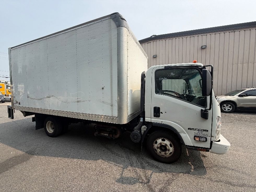 Light Duty Box Truck-Light and Medium Duty Trucks-Isuzu-2020-NPR-Alexandria-VA-201,771\n\t\tmiles-$ 22,750 - Image 14
