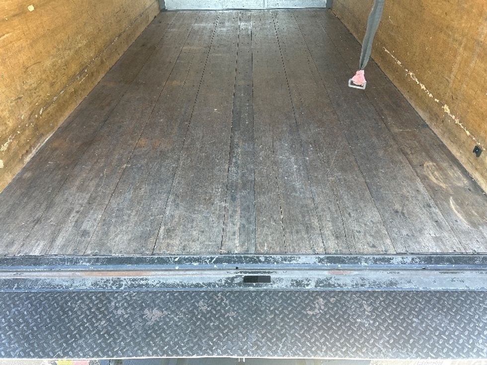 Light Duty Box Truck-Light and Medium Duty Trucks-Isuzu-2020-NPR-Anaheim-CA-41,193\n\t\tmiles-$ 49,750 - Image 10